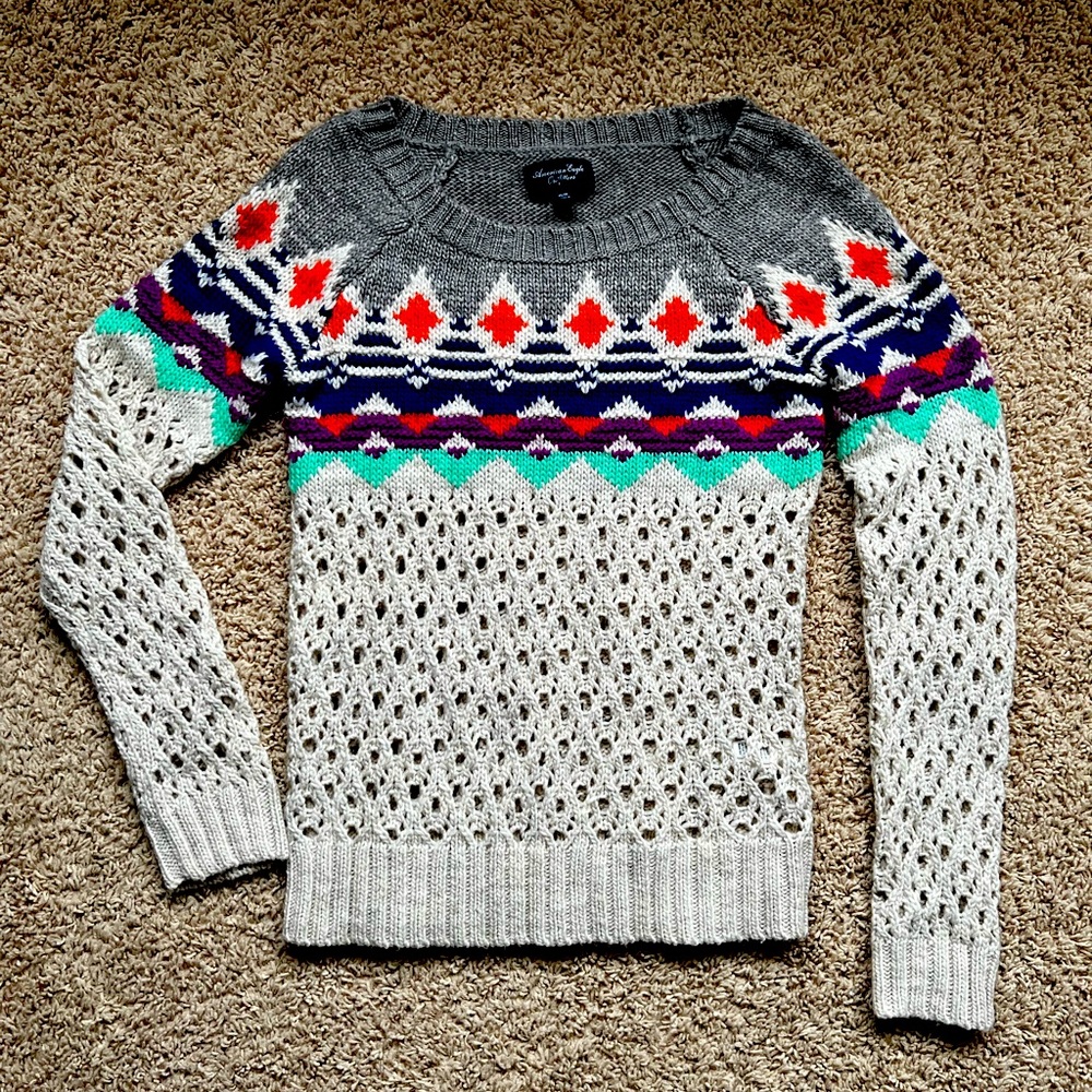 American Eagle Sweater